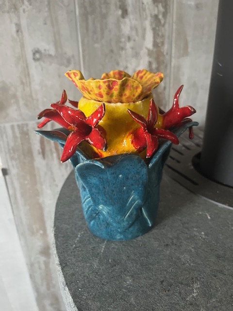 Individuell gestaltete Keramikobjekte als Auftragsarbeit